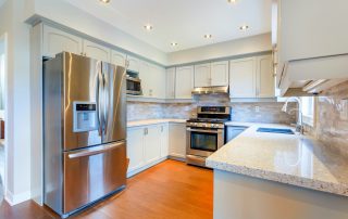 best color to paint kitchen cabinets